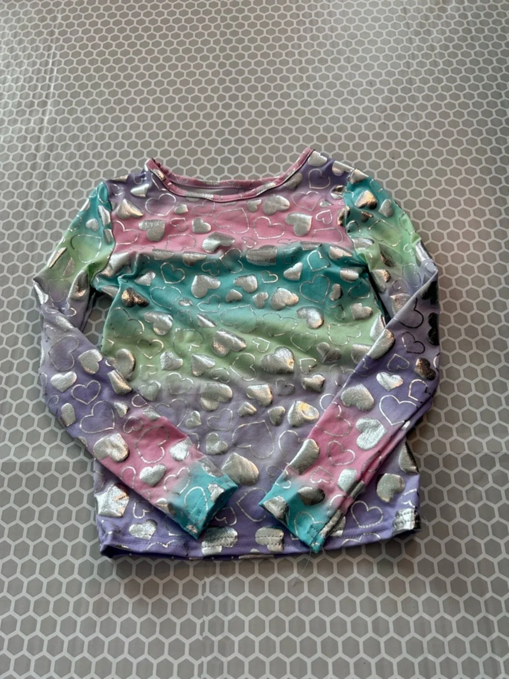 NWOT Extremely Me Girls Pastel Rainbow Heart Pajama Set Metallic Hearts Size 6
